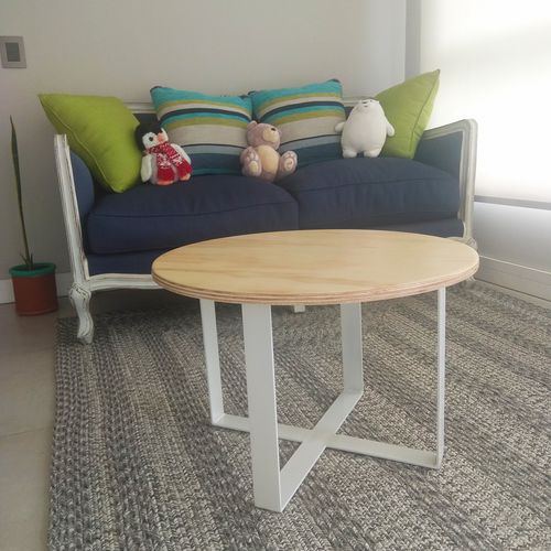 Customer photo review of Mesa de Centro Redonda 60 x 40  BLANCA MIMA