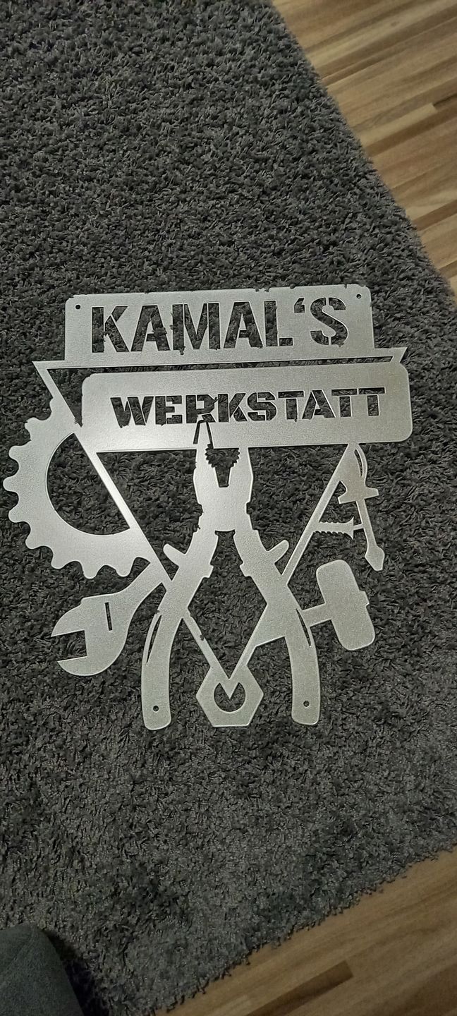 Customer photo review of "Werkstattschild - Dreieck" aus edlem Stahl (personalisierbar)