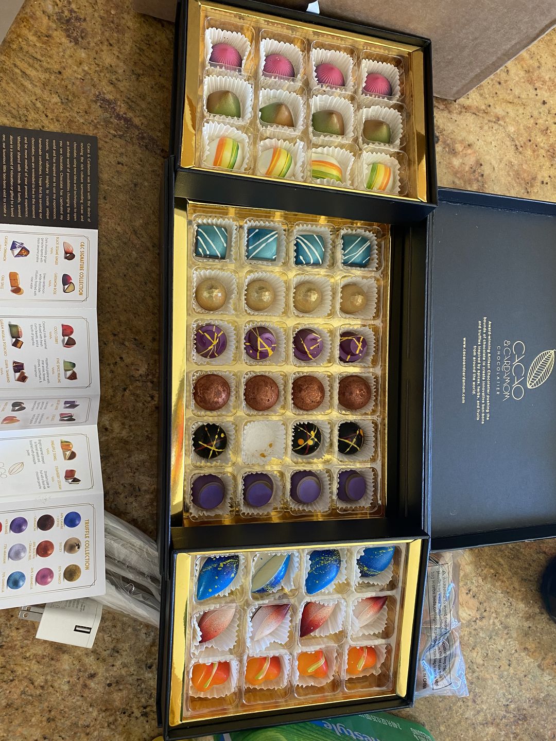 Customer photo review of Deluxe Gift Box 48 Pieces