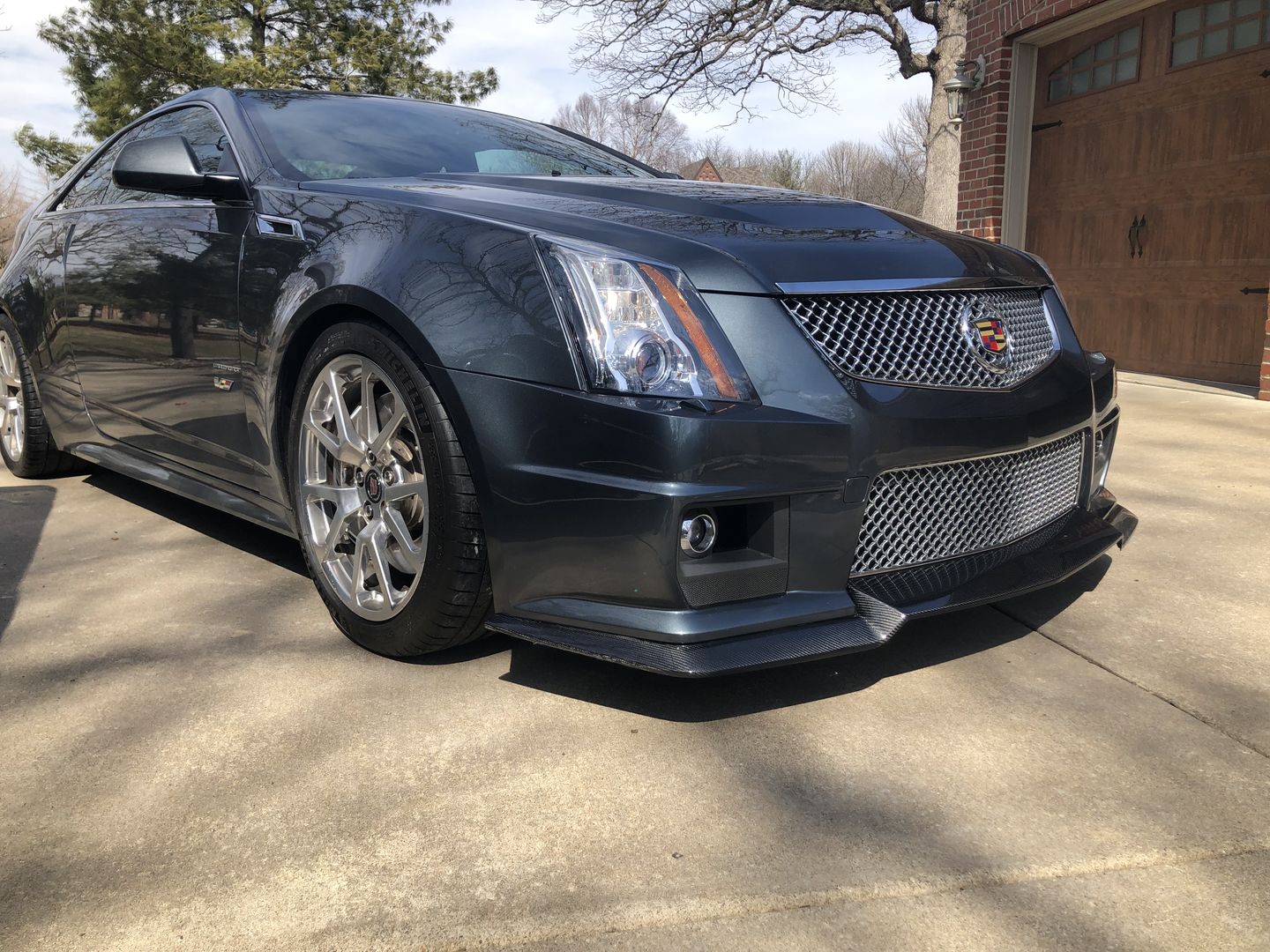 Customer photo review of 2009-15 Cadillac CTS-V Carbon Fiber Front Splitter