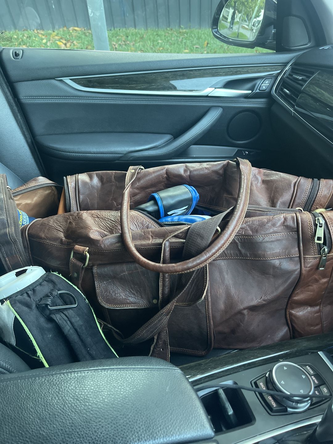 Customer photo review of Genuine Leather Travel Weekender Bag