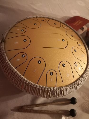 Customer photo review of Steel Tongue Drum "Premium" -  13″ - 15 Tongues - C Major