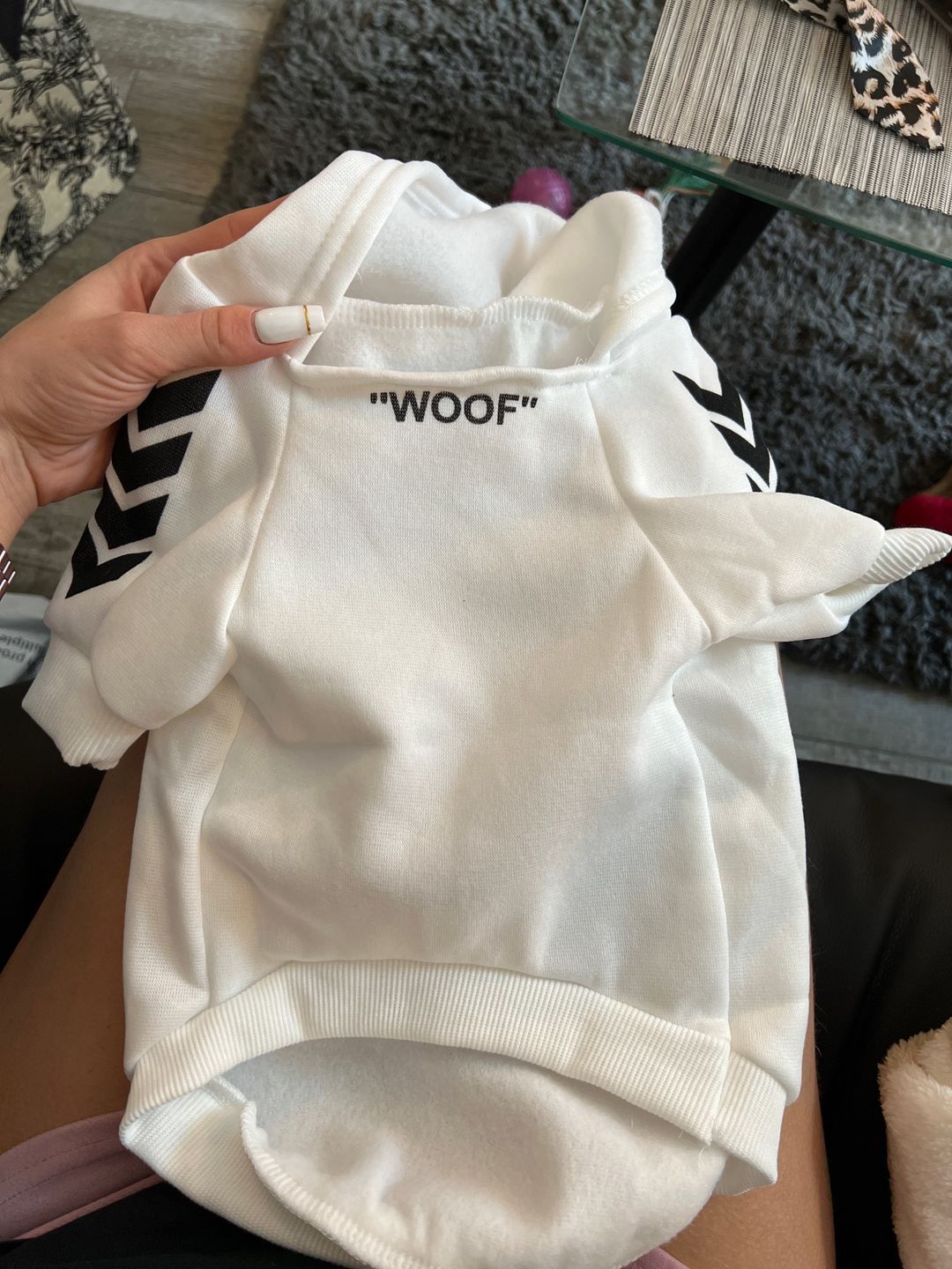 Customer photo review of Felpa "woof" Bianca