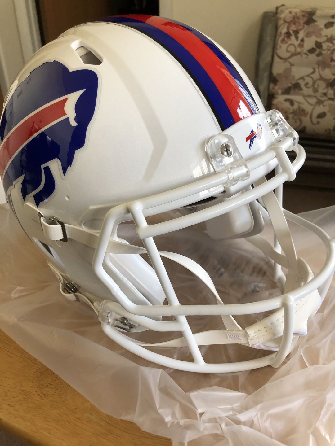 Customer photo review of Buffalo Bills Riddell Revolution Speed Authentic Football Helmet