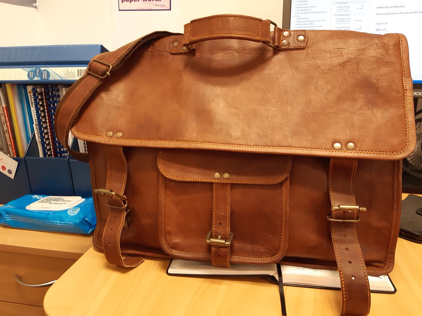 Customer photo review of Attorney Leather Briefcase Laptop Messenger Bag 18 Inch
