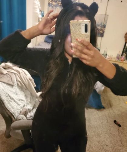 Customer photo review of Mirabella™ Lola Onesie | Bekväm och Snygg Liggställning