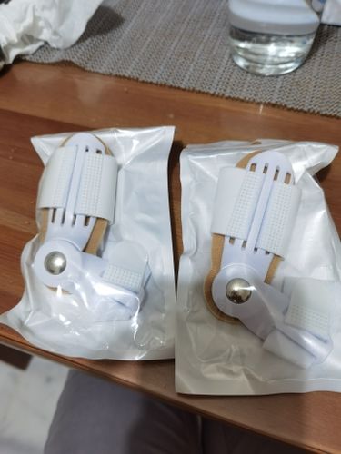 Customer photo review of HexoBunion™ Orthopedic Bunion Corrector (1 Pair)
