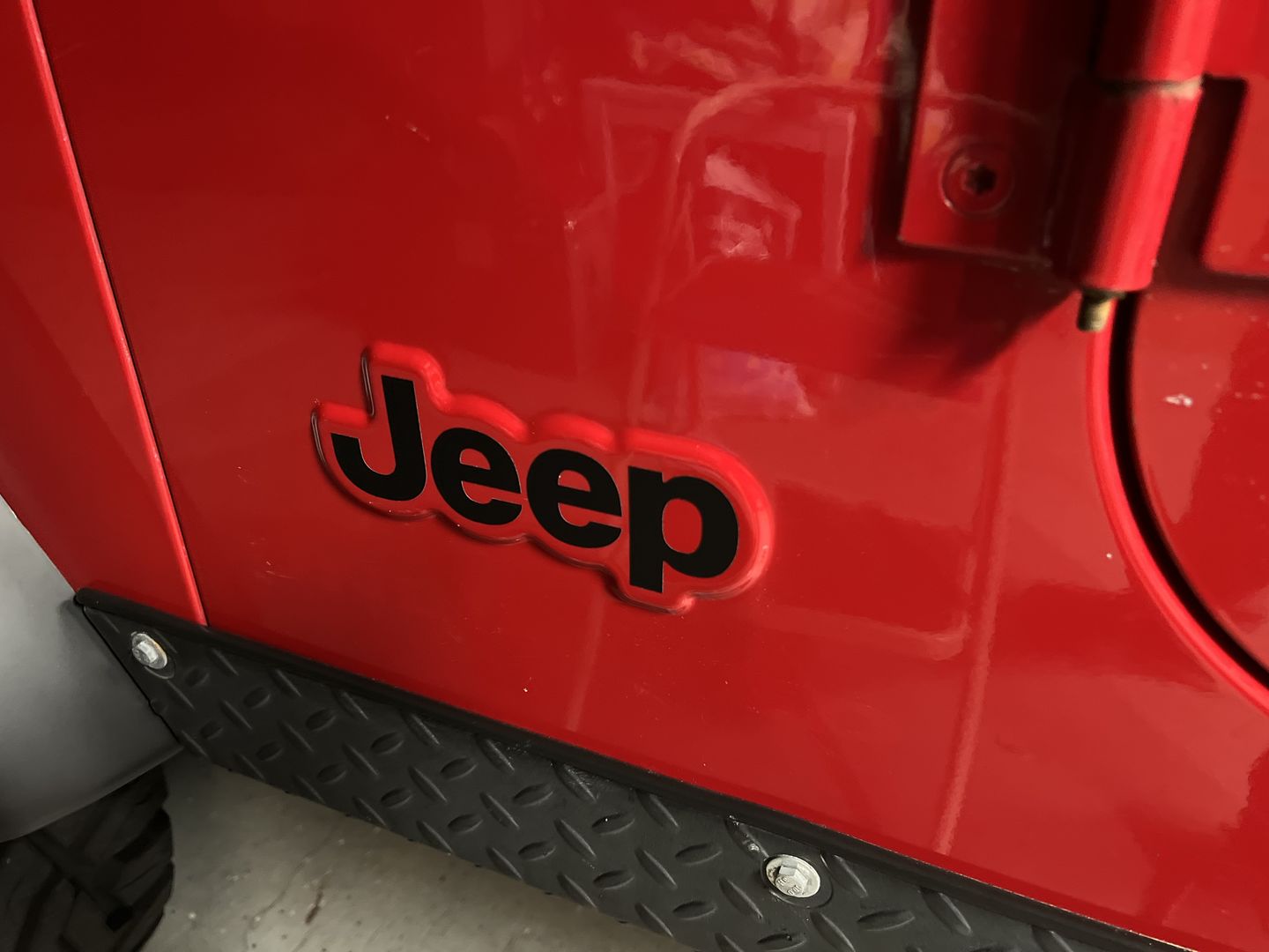 Customer photo review of Emblem Black-Out Kit | Overlay Set for Jeep Models (Cherokee, Wrangler, Gladiator & More)