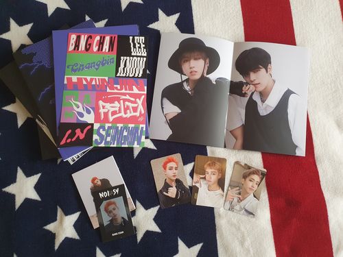 Customer photo review of STRAY KIDS - 2ND ALBUM NOEASY STANDARD VER.