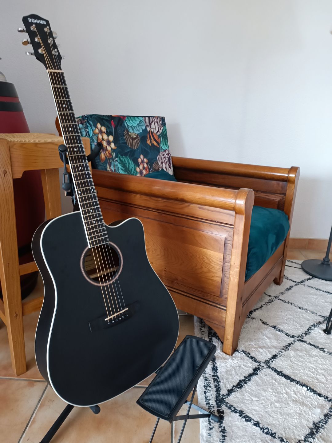 Customer photo review of Donner DAD-160CD Kit de Guitare Acoustique Noir