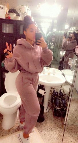 Customer photo review of pale grape daydreamer hoody