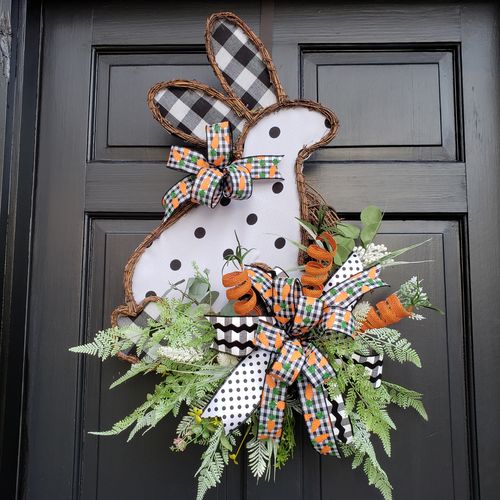 Customer photo review of Grapevine Bunny Door Hanger - Wreath Kit - WK-060