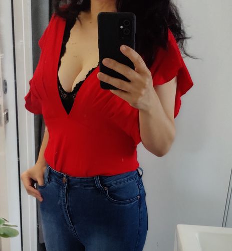 Customer photo review of Impact High Waisted Skinny Jeans - Indigo