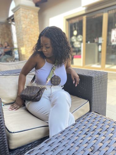 Customer photo review of THEMBI - Peruvian 13x4 Lace Front Wig