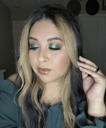 Customer photo review of Glitter Bestie - Glitter Primer