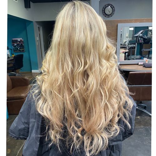 Customer photo review of Full Shine Sew In Hair Weft Bundles 100% Remy Human Hair Highlights (#16P22)