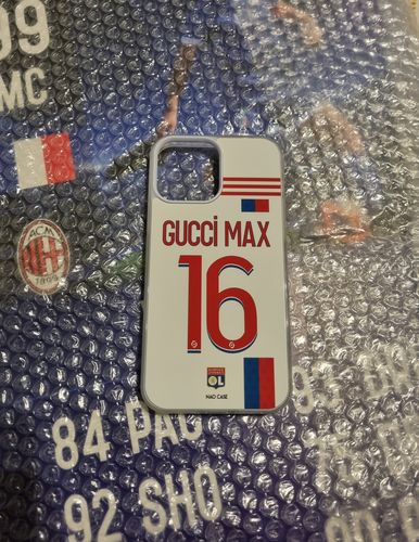 Customer photo review of LYON DOMICILE  2021/2022