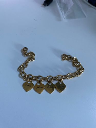 Customer photo review of Link Bracelet with Heart Charms in 18K Gold Plating