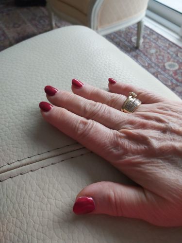 Customer photo review of Sculpture Polybase Didier Lab  pearl dark red  10ml
