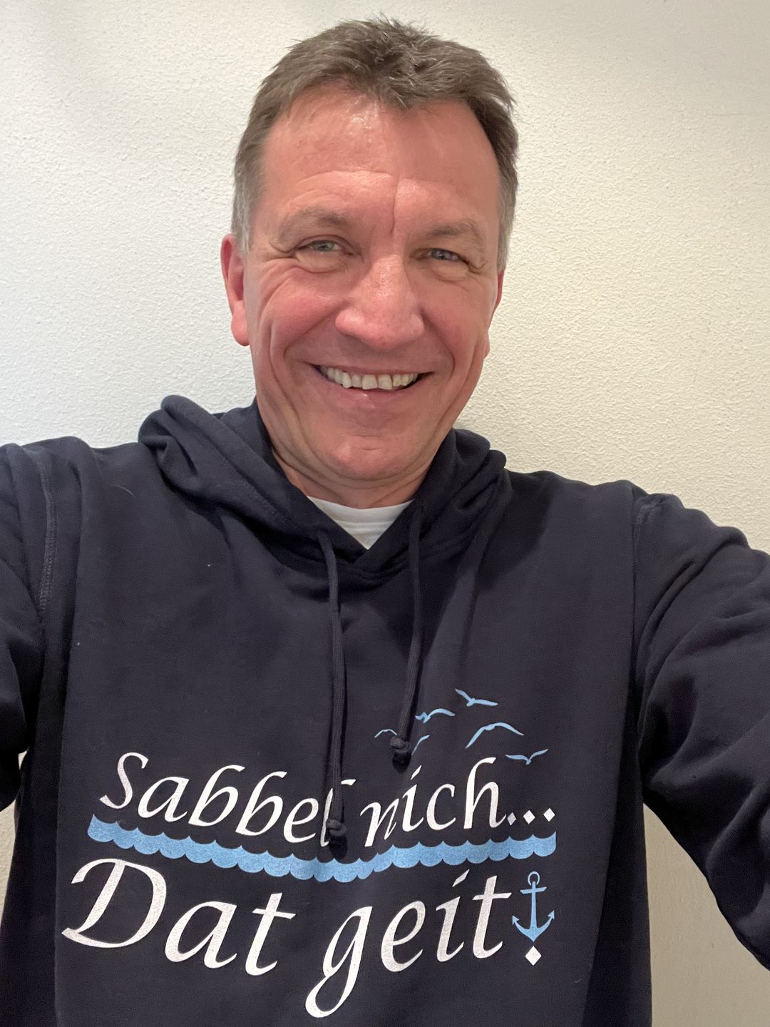 Customer photo review of Sabbel nich dat geit · Unisex Bio Hoodie