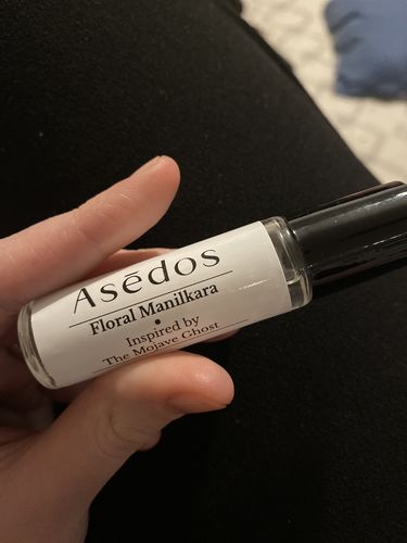 Customer photo review of FLORAL MANILKARA PERFUME OIL