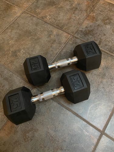 Customer photo review of Hex Head Dumbbell (singles)