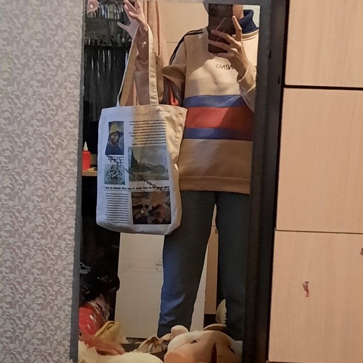 Customer photo review of Van gogh vintage Bag