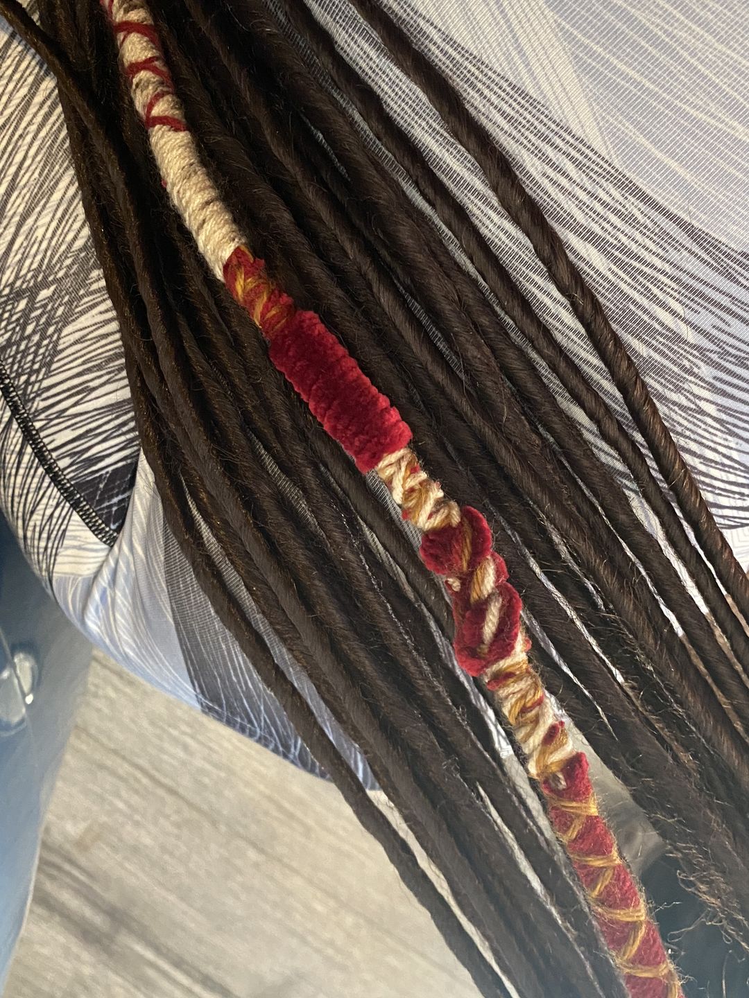 Customer photo review of Dark Brown  - (1 pack of 5 Dreads)