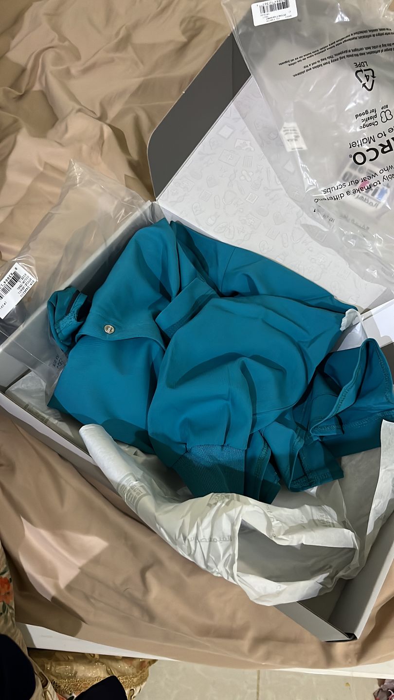 Customer photo review of جاكيت ستابيليتي سكيتشرز ~ Jacket Stability Skechers