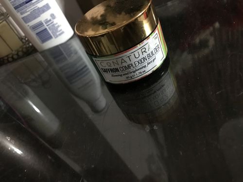 Customer photo review of Saffron Complexion Builder