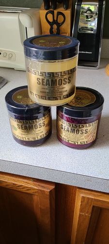 Customer photo review of The Wellness Trio Sea Moss Gel Combo