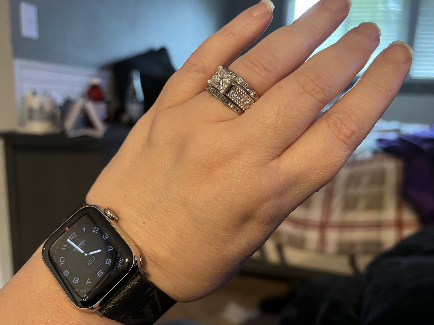 Customer photo review of Apple Watch Band Classic LV Monogram