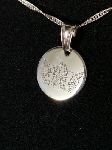 Customer photo review of Silber Big Love Halskette Deluxe