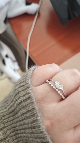 Customer photo review of Crush Ring