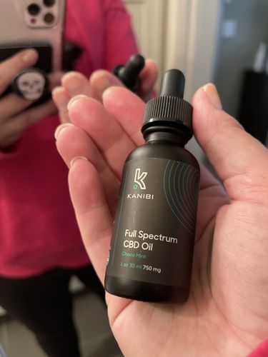 Customer photo review of Full Spectrum CBD Oil Tincture