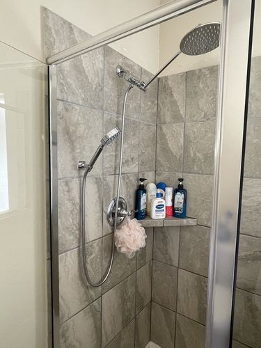 Customer photo review of 1-Spray Dual Shower Head Set