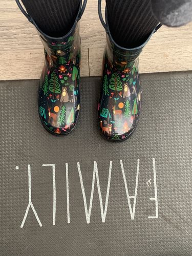 Customer photo review of Camp Shiny Rainboot