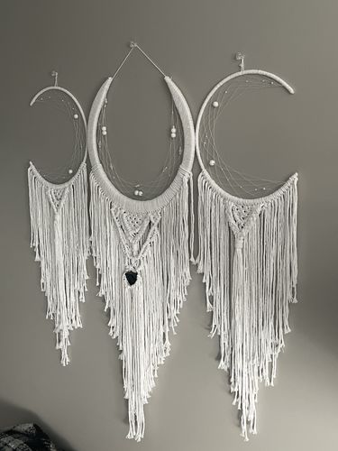 Customer photo review of Unusual 3 moon, moon catcher