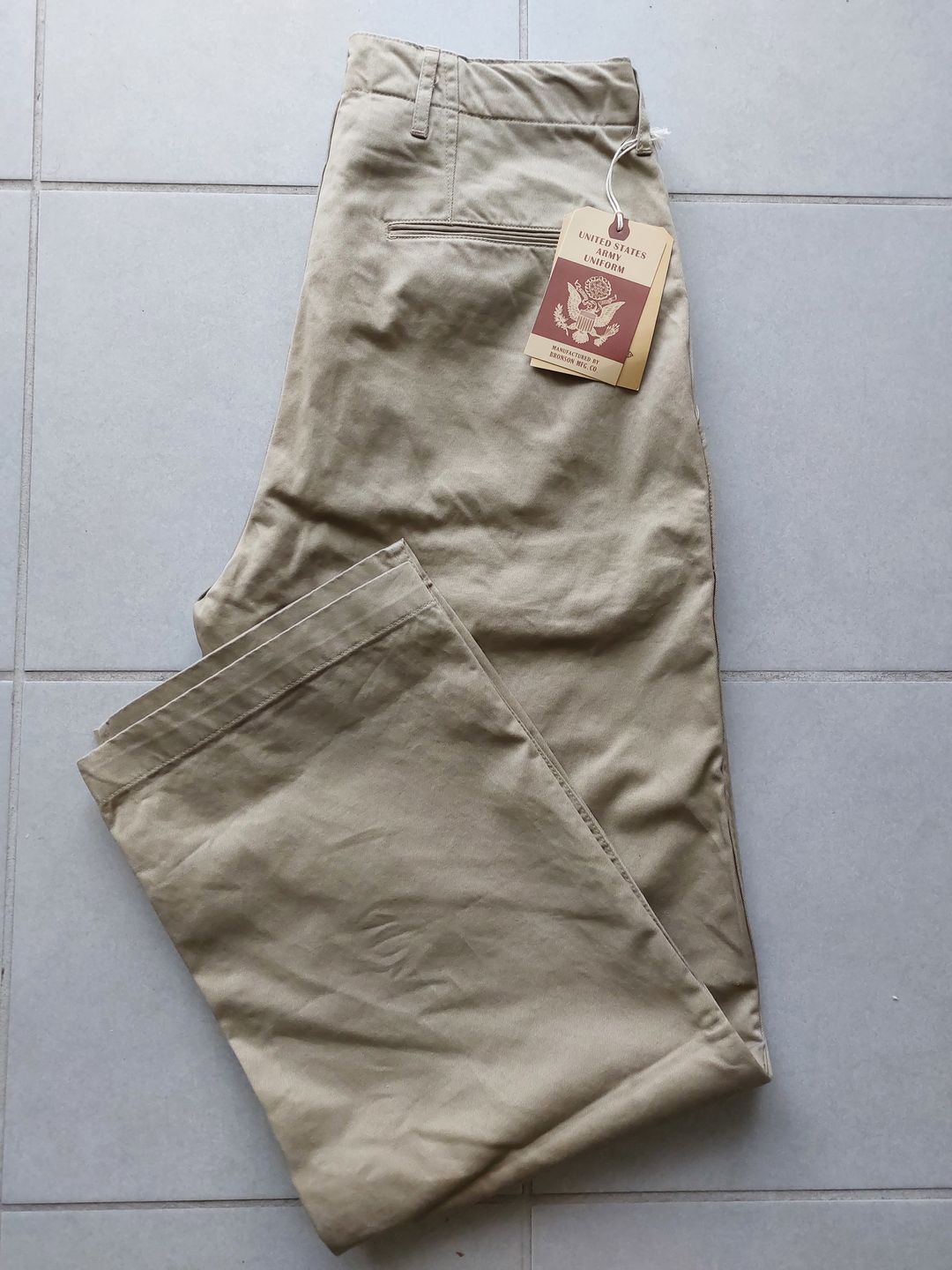 Customer photo review of 1942 US Army Chino Trousers
