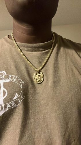 Customer photo review of HORSESHOE PENDANT 021