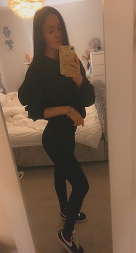 Customer photo review of Seamless Scrunch Bum Leggings