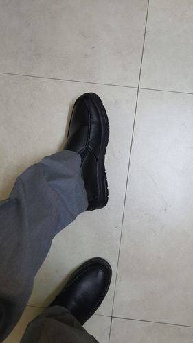 Customer photo review of Light Leather Casual Shoes
