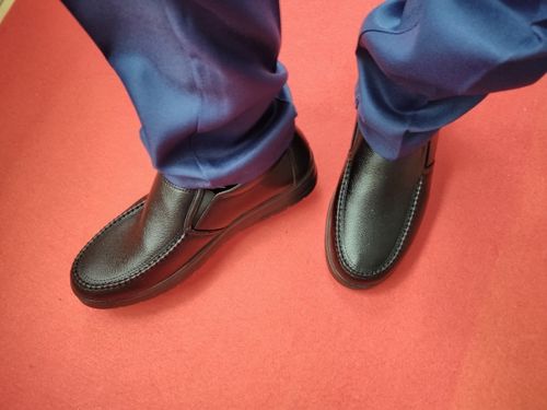 Customer photo review of Light Leather Casual Shoes