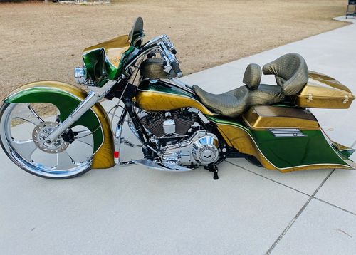 Customer photo review of Harley-Davidson Touring Basic Air Ride Lowering Suspension Kit (HD1RA)