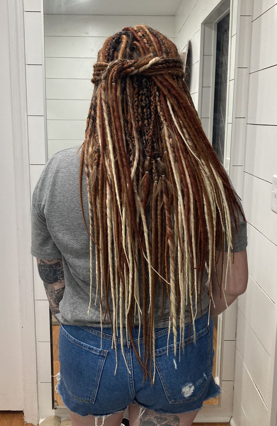 Customer photo review of Dark Red  - (1 pack of 5 Dreads)