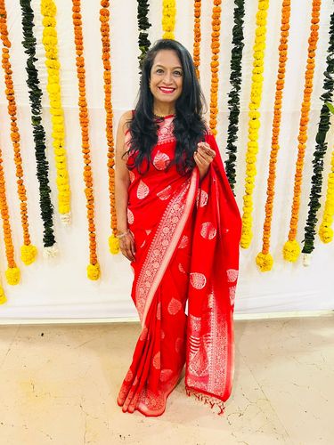 Customer photo review of RUBY RED WOVEN BANARASI SILK SAREE