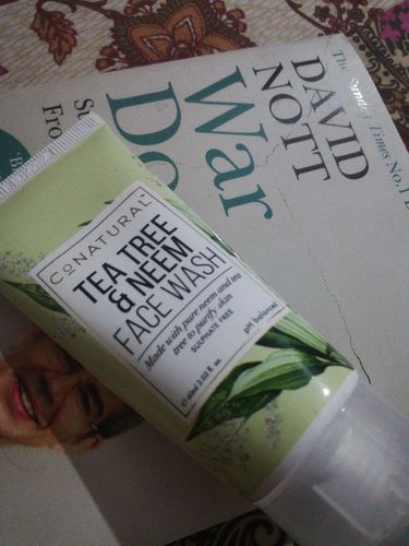 Customer photo review of Tea Tree & Neem Face Wash