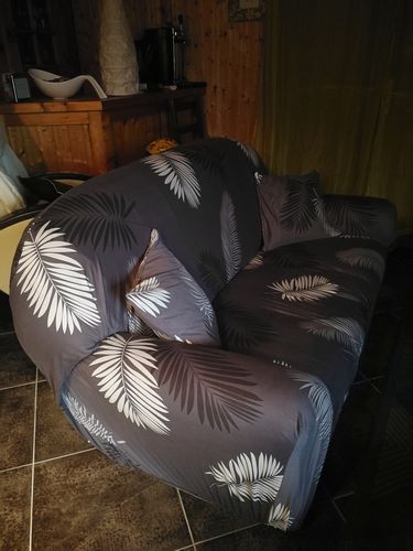 Customer photo review of Exotic Grey - Housses Extensibles de Fauteuil et Canapé
