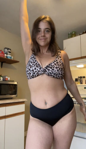 Customer photo review of 'Dream' Bikini Top