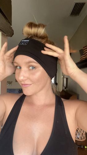 Customer photo review of CozyBand Wireless Headphones